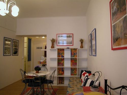 Pragues Rainbow Guest House Zewnętrze zdjęcie